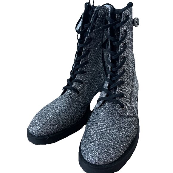 New Stuart Weitzman Dazzle Embellished Lamé Silver Combat Boots MSRP $750 7.5 - Picture 3 of 4
